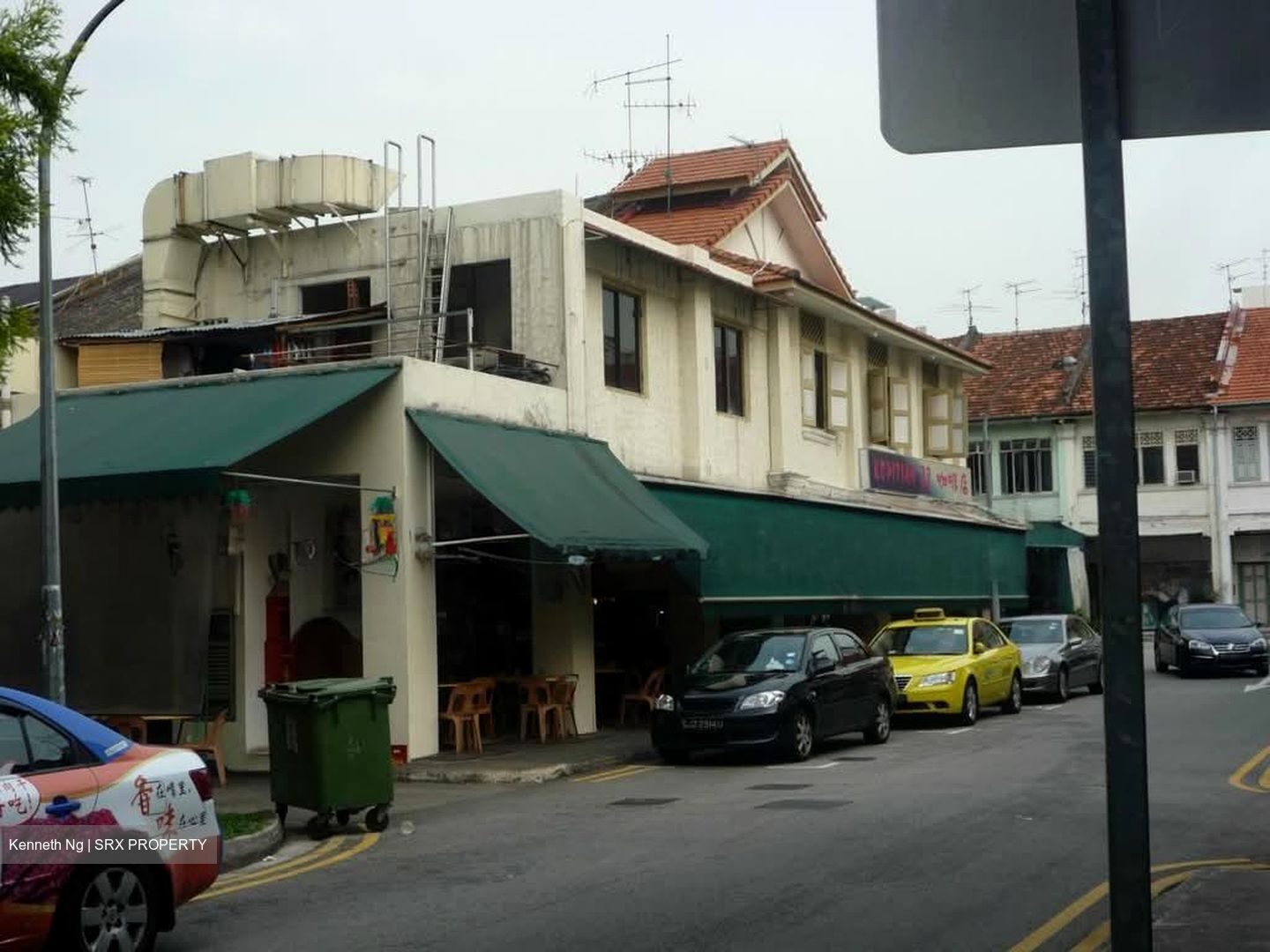 Lorong 27a Geylang (D14), Condominium #577266891